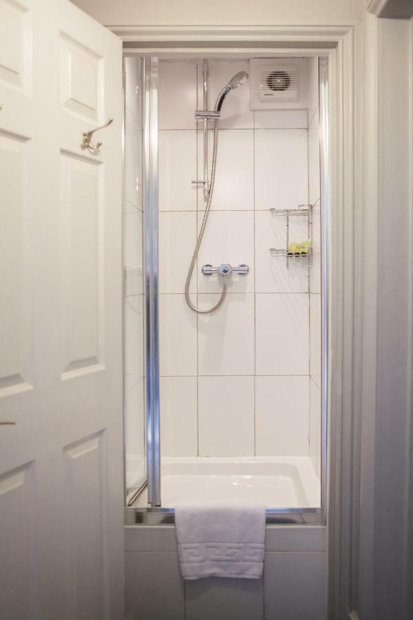 Victoria Station Apartment London Ngoại thất bức ảnh